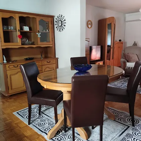 Emina Apartamento