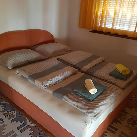 Emina Apartmán